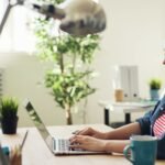 الدليل الشامل للعمل الحر والربح من الإنترنت: استراتيجيات عملية لتحقيق الحرية المالية والاستثمار الذكي